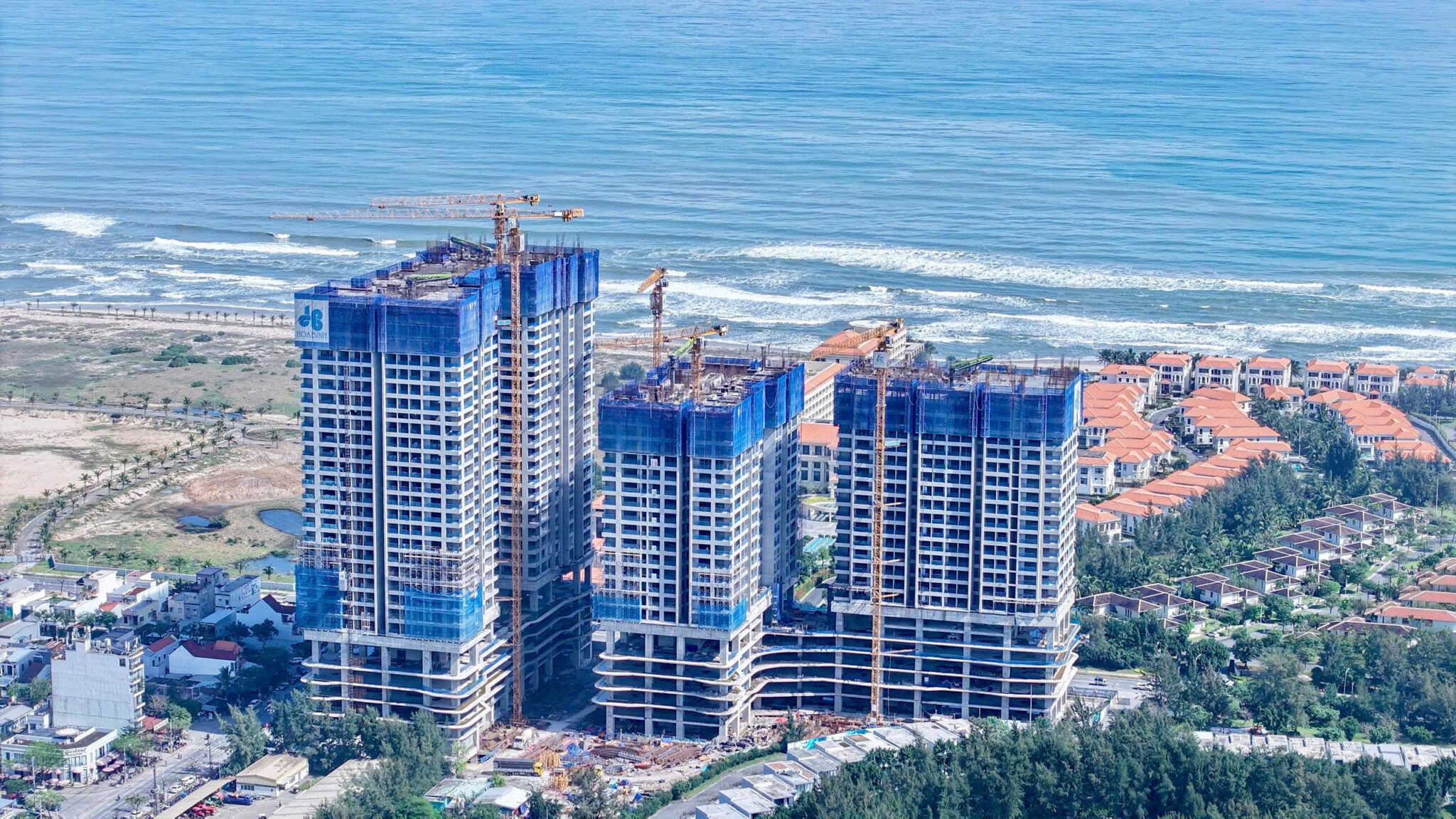 z7412900359308_39e6ee907b3919c710f2252d5fcb4d14